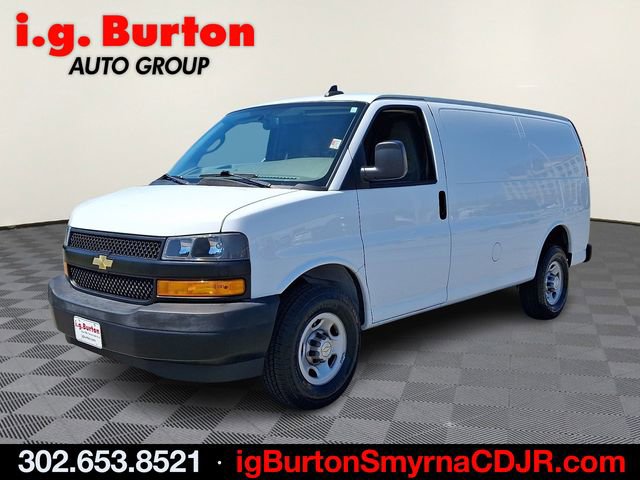 Used 2019 Chevrolet Express 2500 w/ Driver Convenience Package image 3