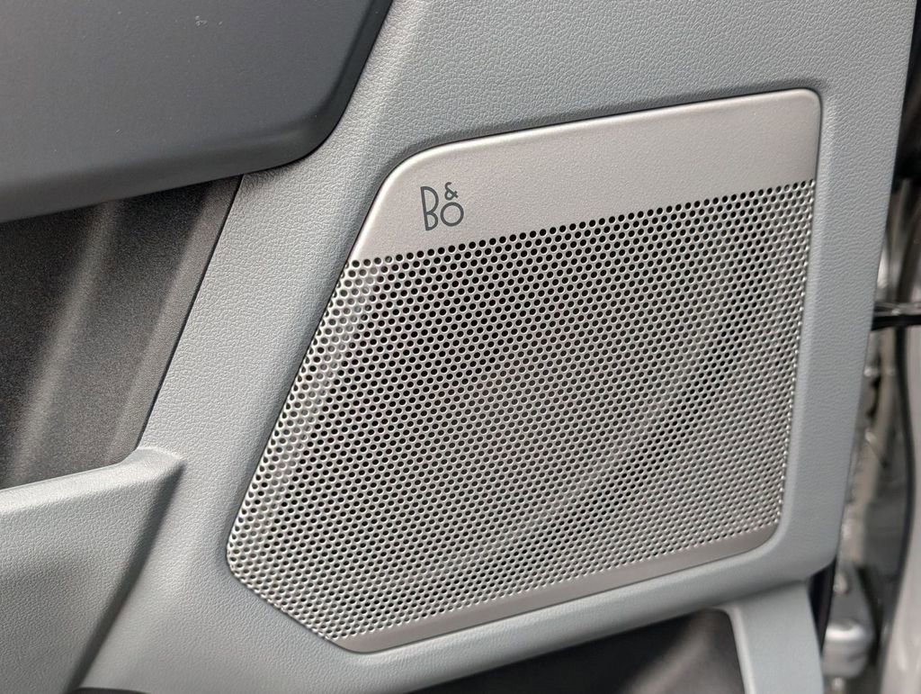 New 2025 Ford F150 Lightning Flash image 24