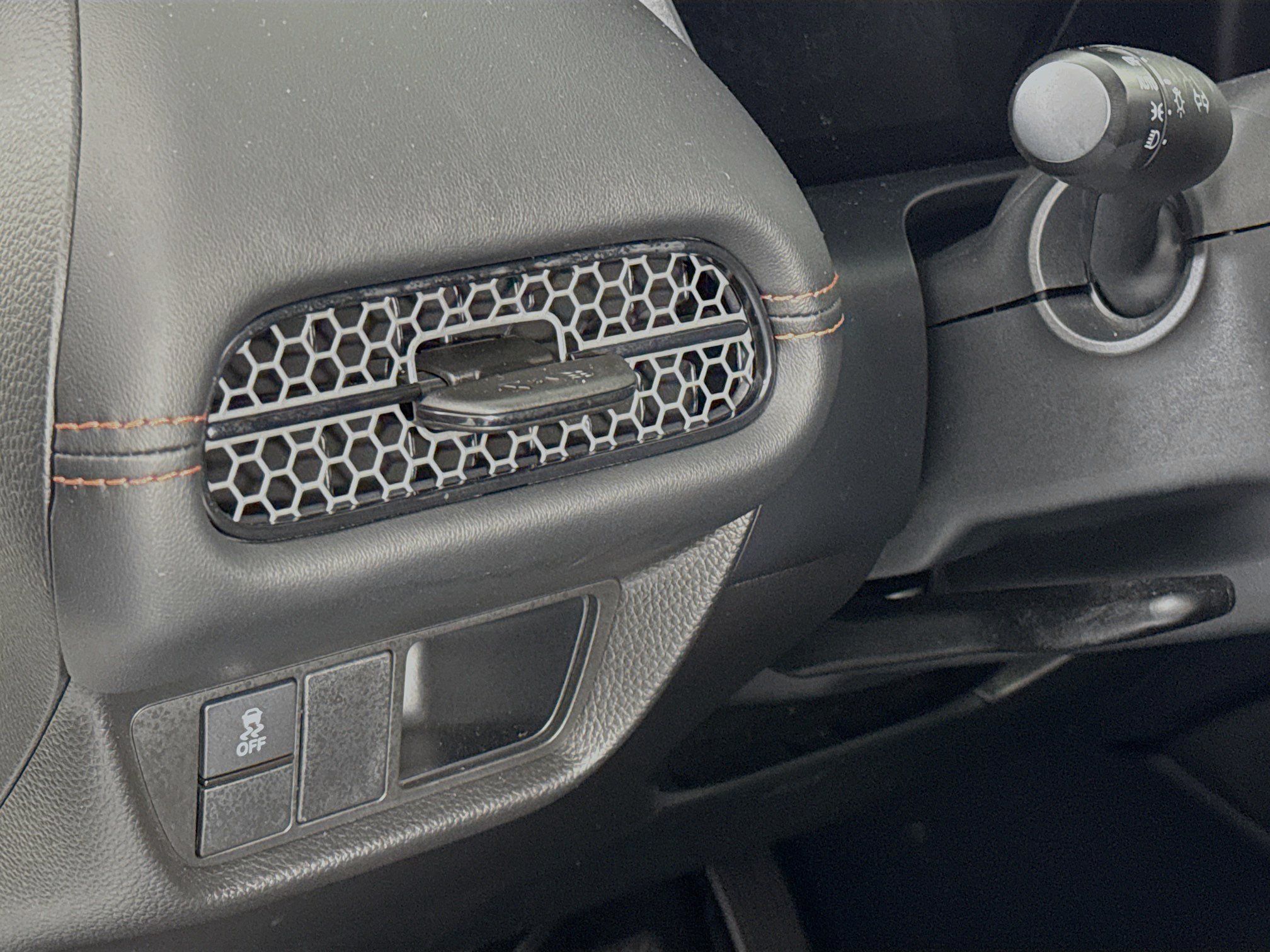 Certified 2023 Honda HR-V Sport image 10