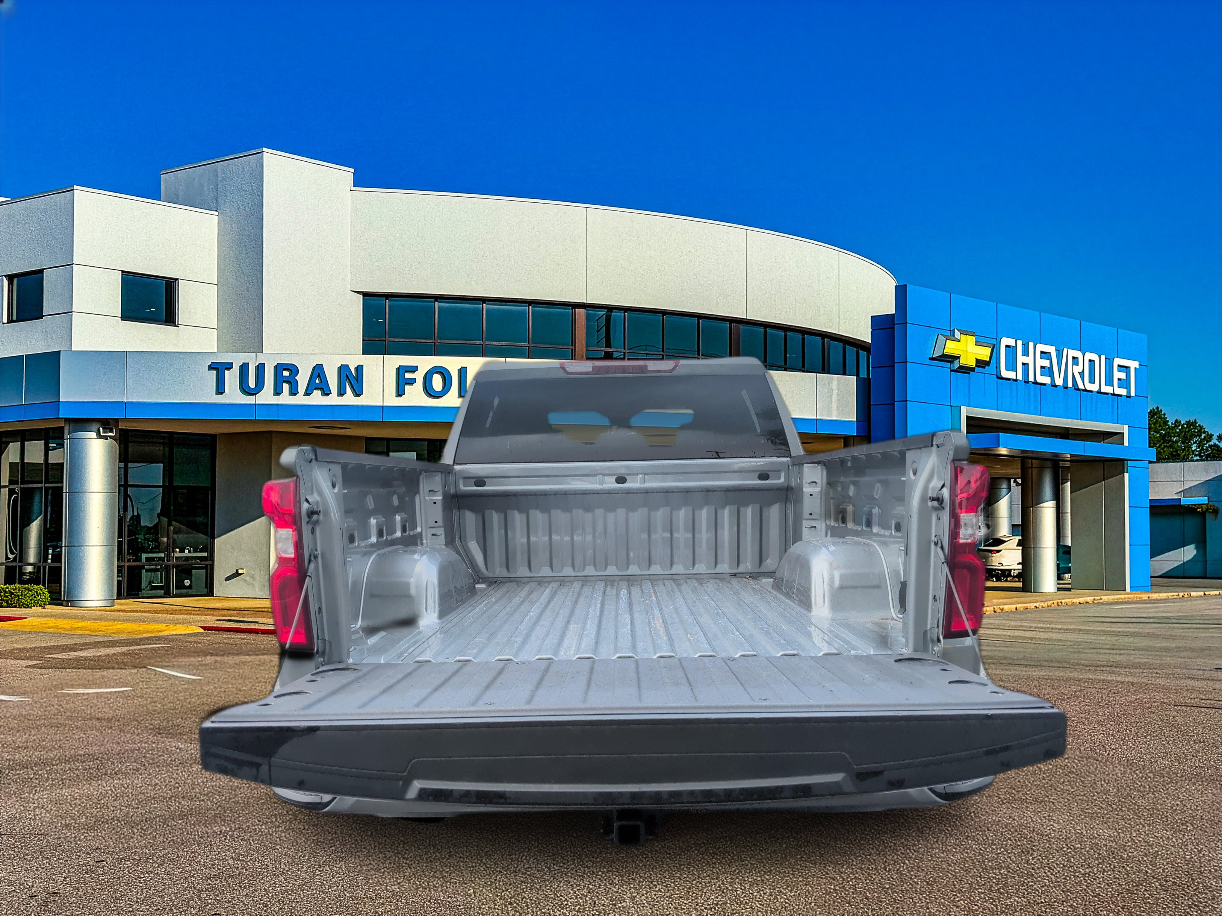 Used 2026 Chevrolet Silverado 1500 RST RWD image 5
