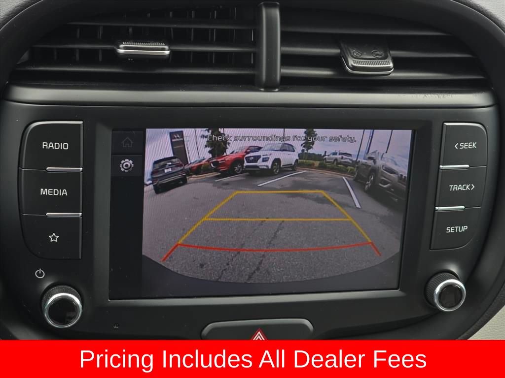 Used 2022 Kia Soul LX FWD image 16
