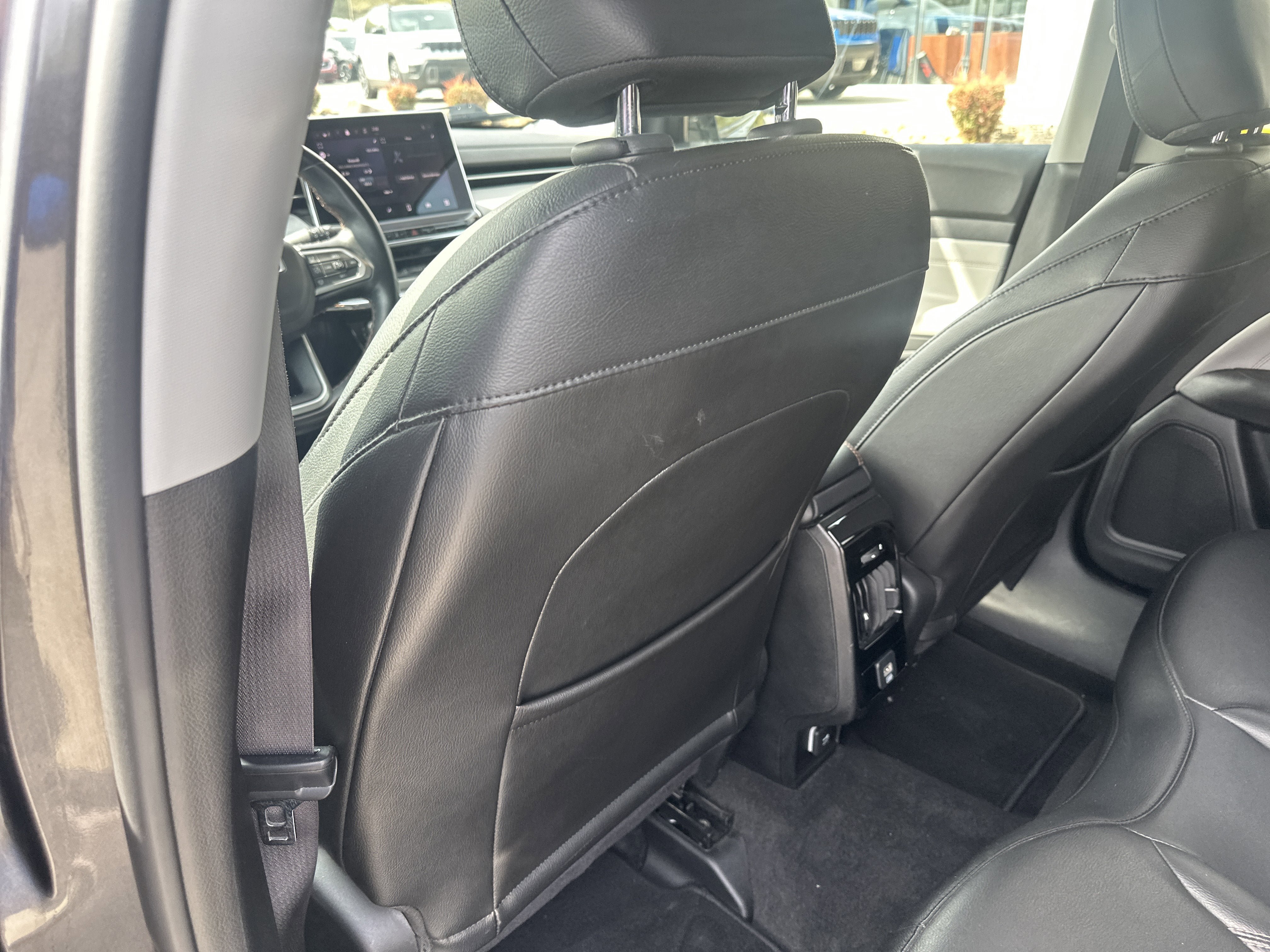 Used 2022 Jeep Compass Limited AWD/4WD image 19