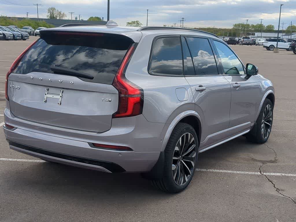 New 2026 Volvo XC90 T8 Ultra w/ Protection Package Premier AWD/4WD image 6