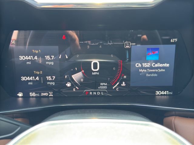 Certified 2024 GMC Canyon AT4 w/ AT4 Premium Package AWD/4WD image 17