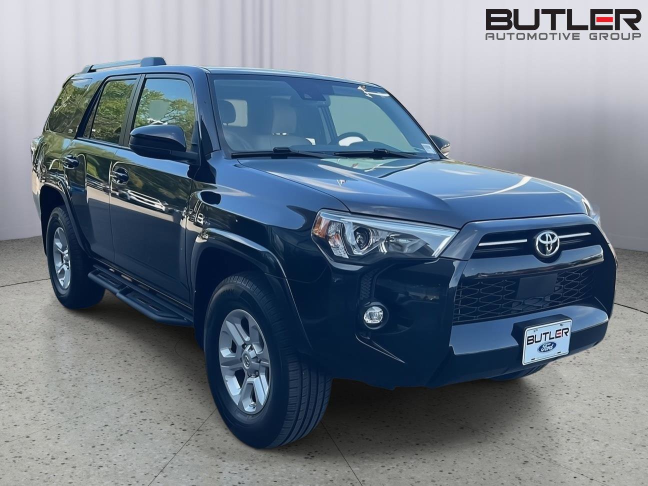 Used 2021 Toyota 4Runner SR5 image 8