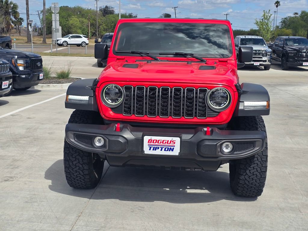 Used 2025 Jeep Wrangler Unlimited Rubicon image 12