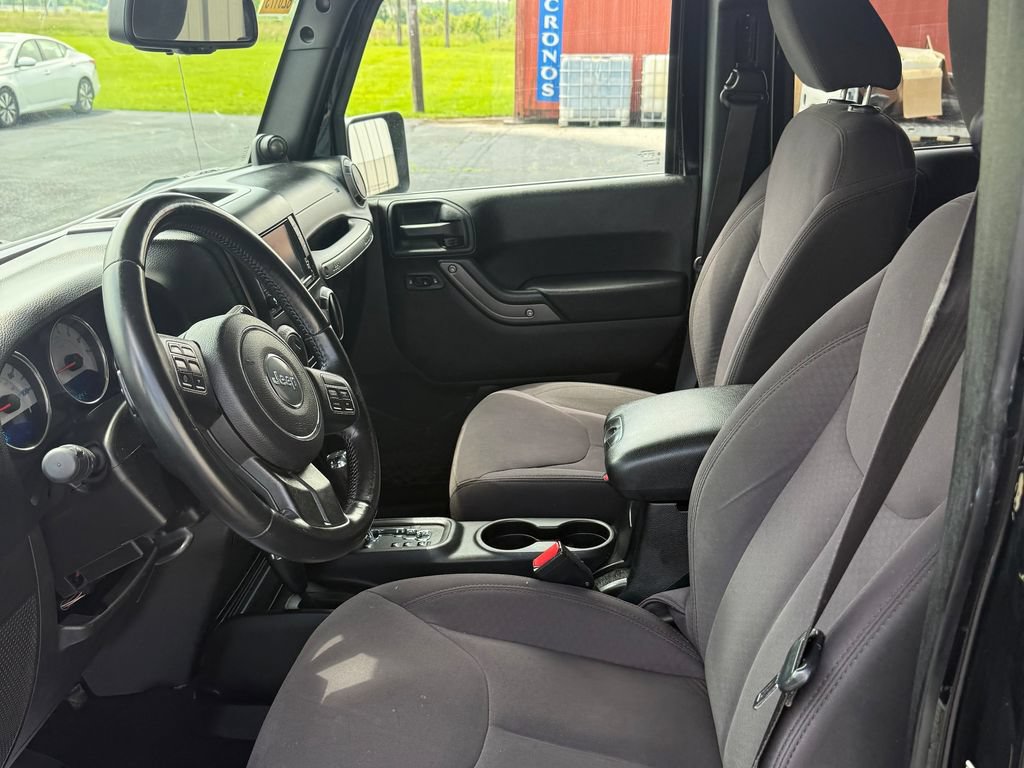 Used 2013 Jeep Wrangler Unlimited Sport w/ Dual Top Group AWD/4WD image 56