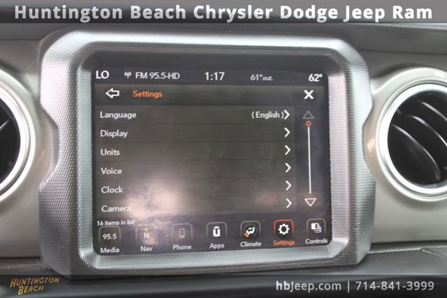 Used 2023 Jeep Wrangler Sahara image 20