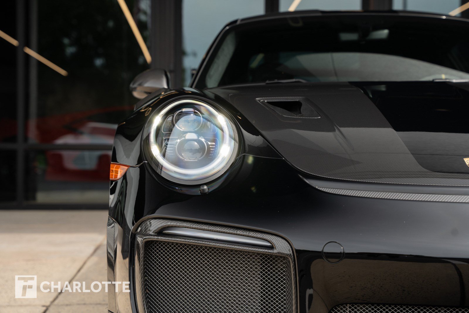 Used 2018 Porsche 911 GT2 RS RWD image 4
