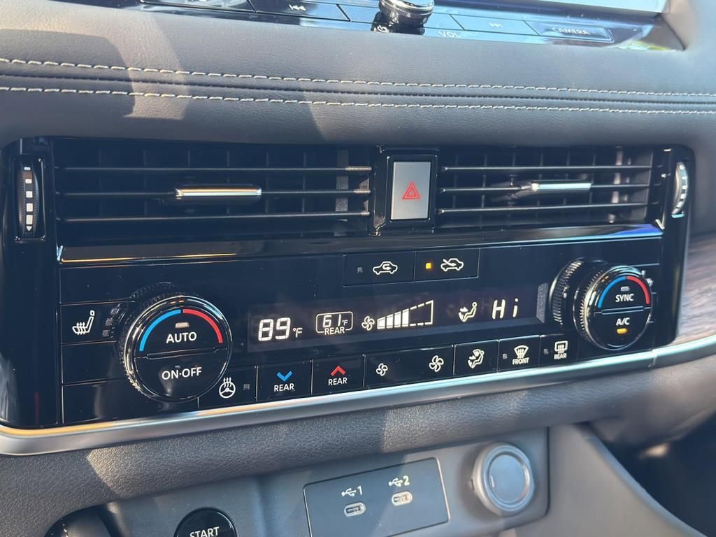 New 2026 Nissan Rogue Platinum image 27