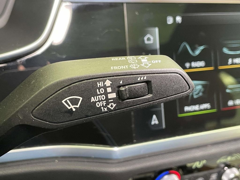 Used 2021 Audi Q3 2.0T Premium Plus image 40