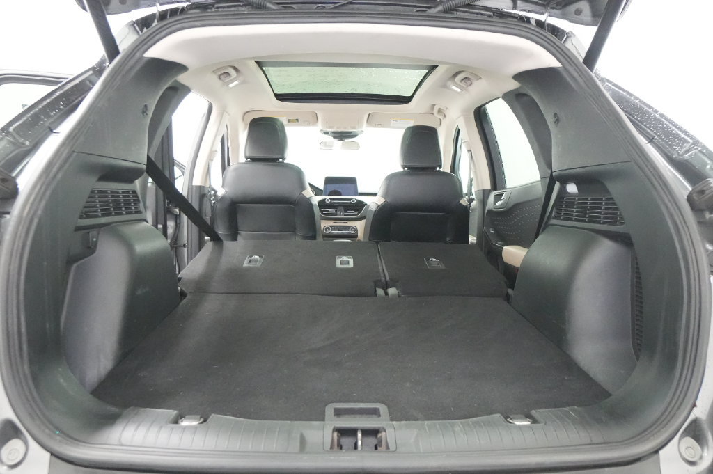Used 2020 Ford Escape SEL AWD/4WD image 25