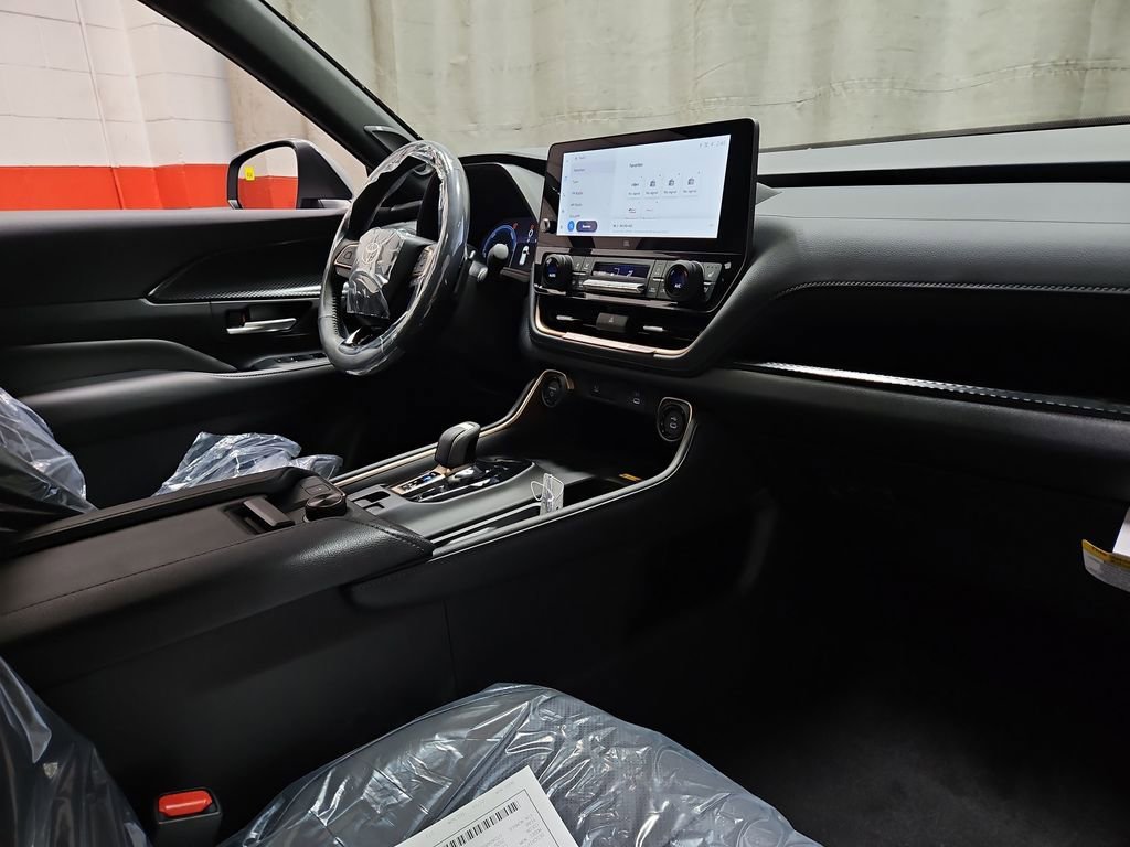 New 2026 Toyota Grand Highlander AWD Hybrid image 29