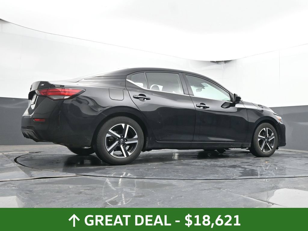 Used 2024 Nissan Sentra SV FWD image 33