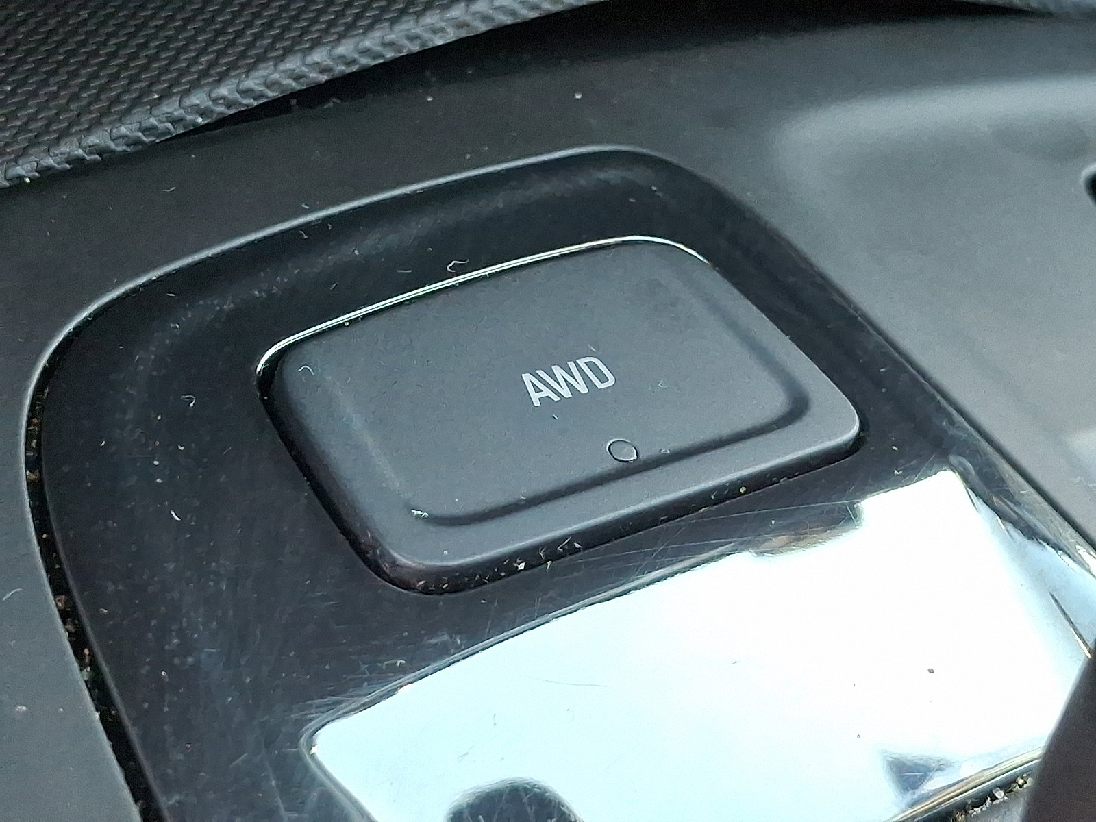 Certified 2022 Chevrolet Equinox RS w/ Infotainment Package image 25