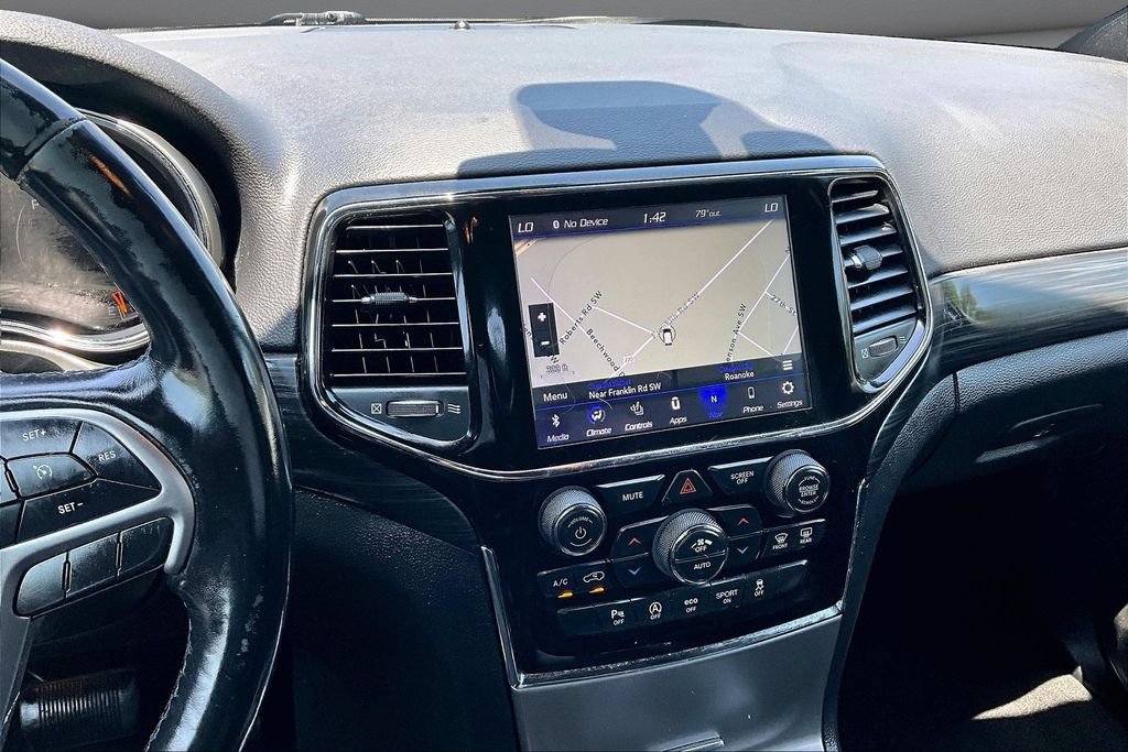 Used 2020 Jeep Grand Cherokee Altitude AWD/4WD image 9
