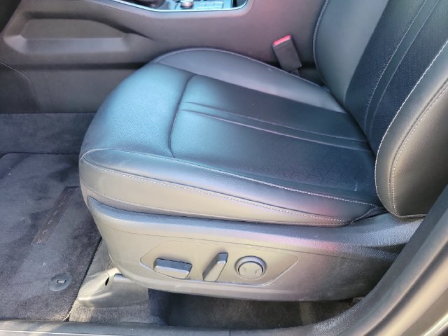 Used 2023 Kia Sorento S FWD image 13