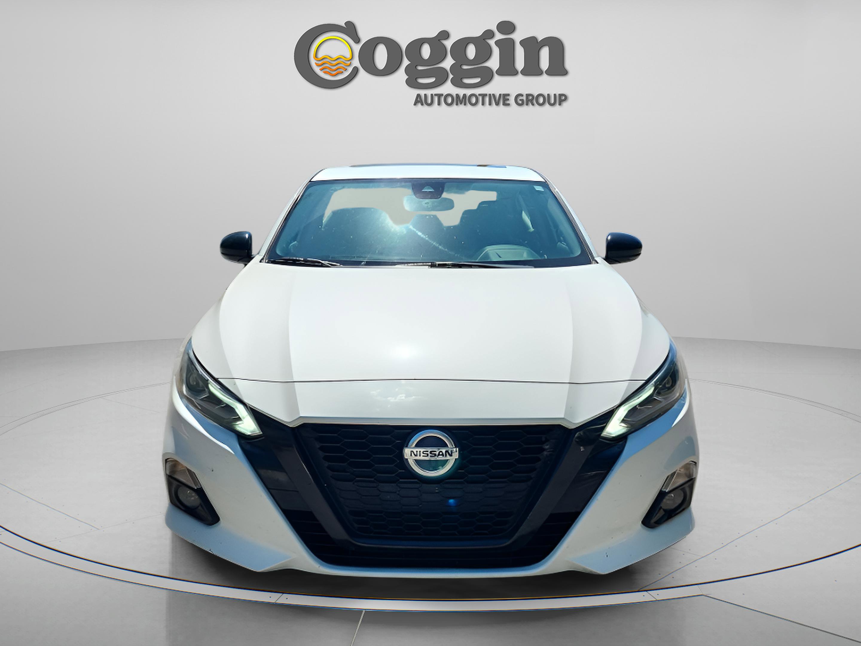 Used 2022 Nissan Altima 2.5 SR w/ Midnight Edition Package image 8