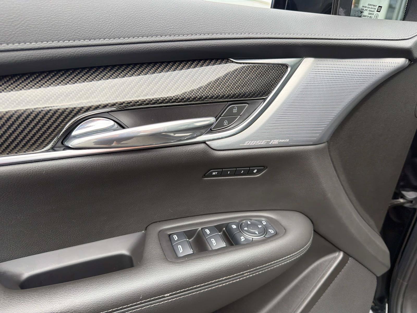 Certified 2023 Cadillac XT6 Sport w/ Technology Package AWD/4WD image 19