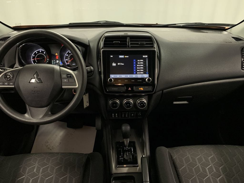 Used 2020 Mitsubishi Outlander Sport ES AWD/4WD image 18