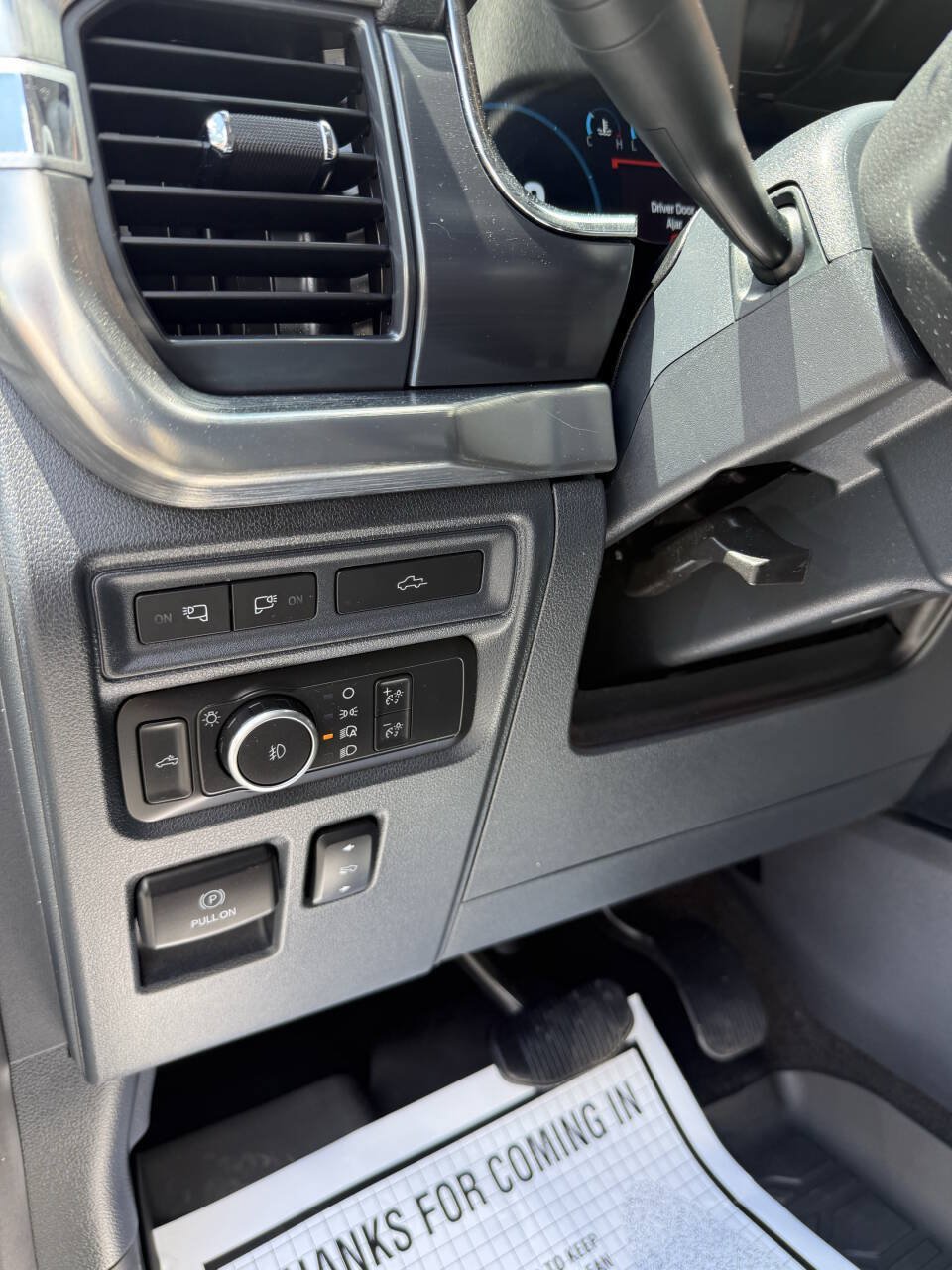 Used 2022 Ford F150 Lariat AWD/4WD image 10