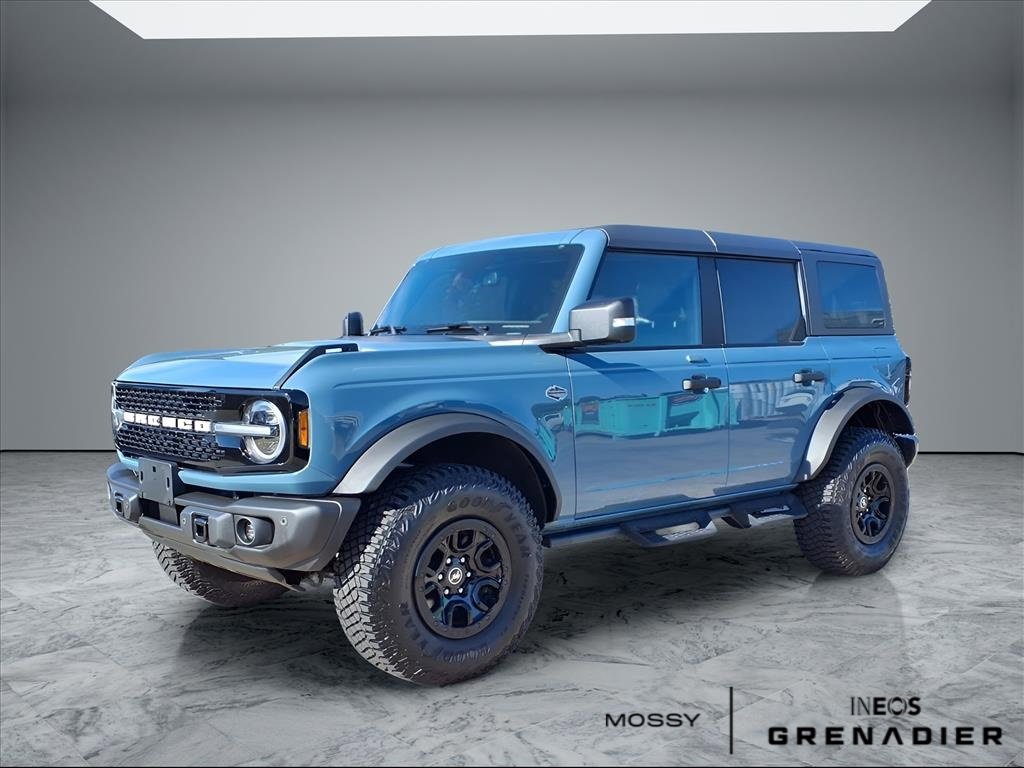 Used 2023 Ford Bronco Wildtrak image 3