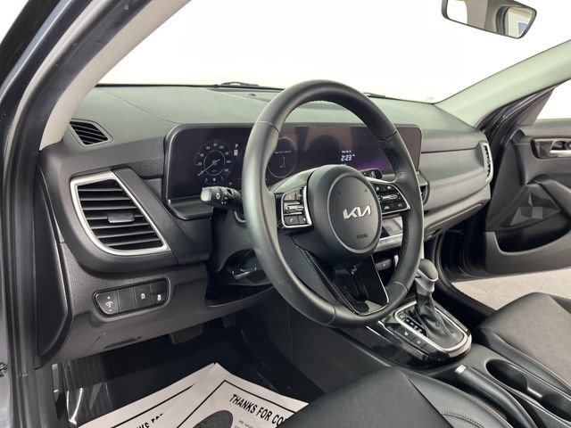 Used 2024 Kia Seltos EX AWD/4WD image 20