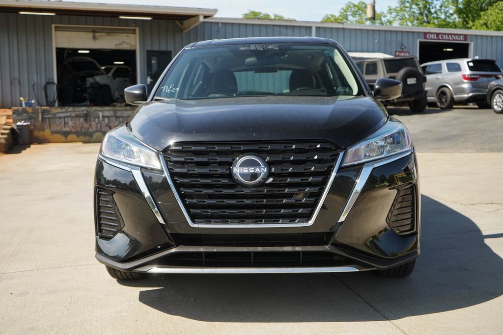 Used 2022 Nissan Kicks S FWD image 15