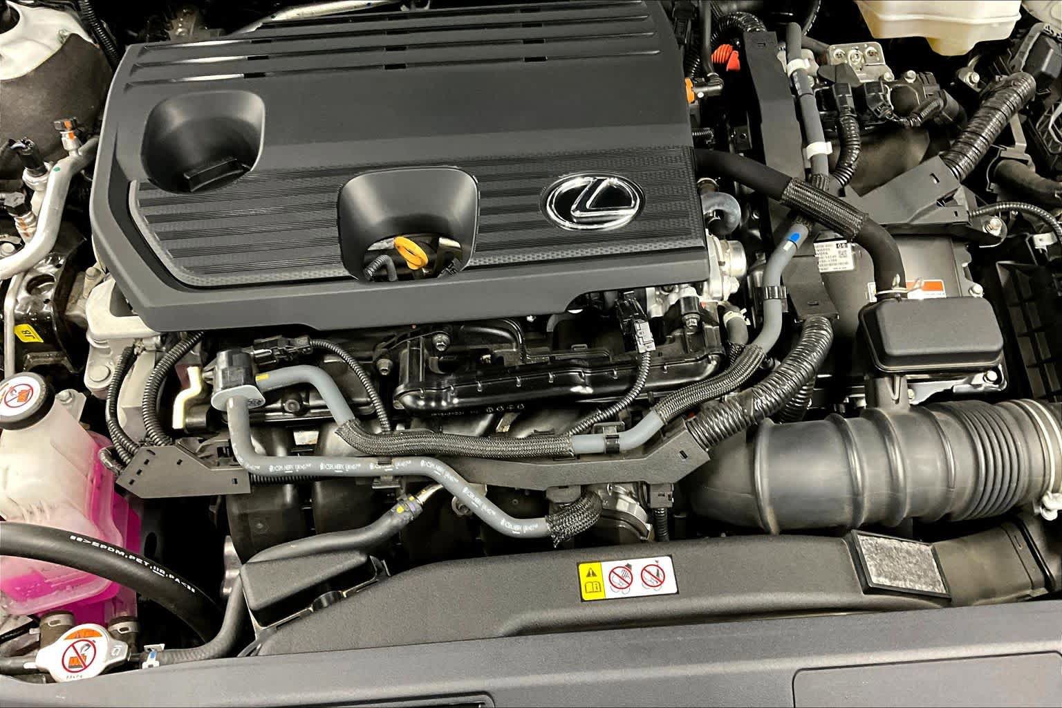 Used 2025 Lexus ES 300h w/ Premium Package FWD image 33