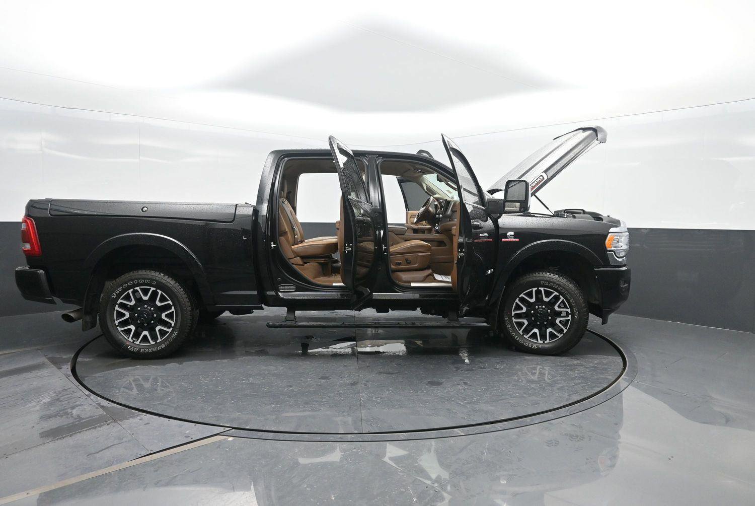 Used 2023 RAM 2500 Limited image 54
