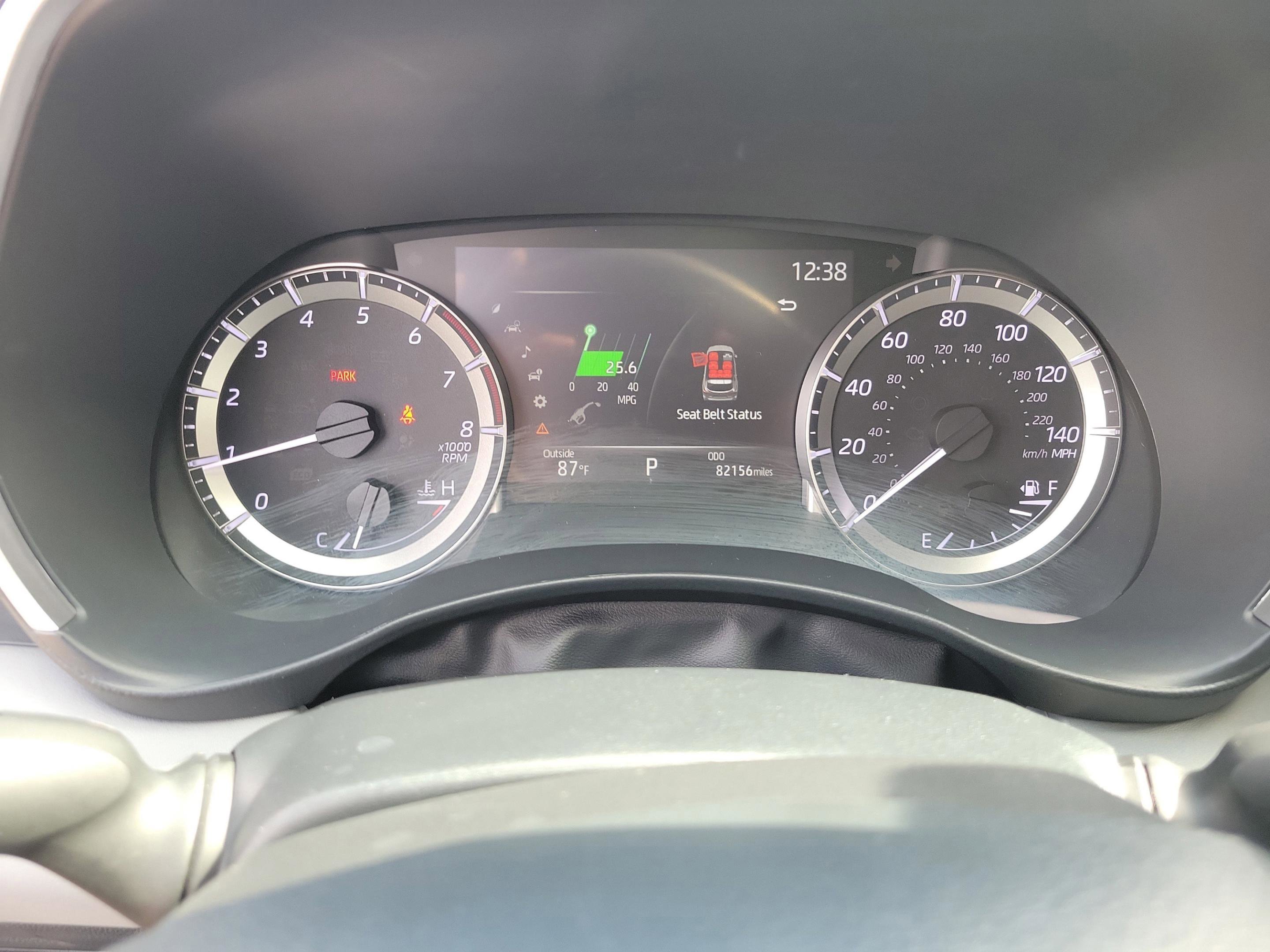 Used 2023 Toyota Highlander XLE image 22