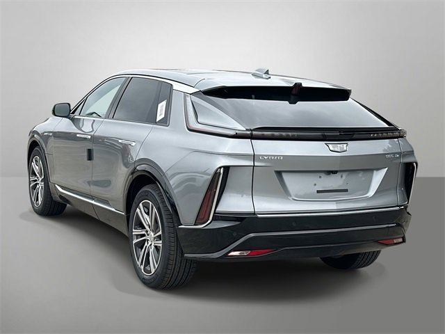 Used 2025 Cadillac Lyriq Luxury image 16