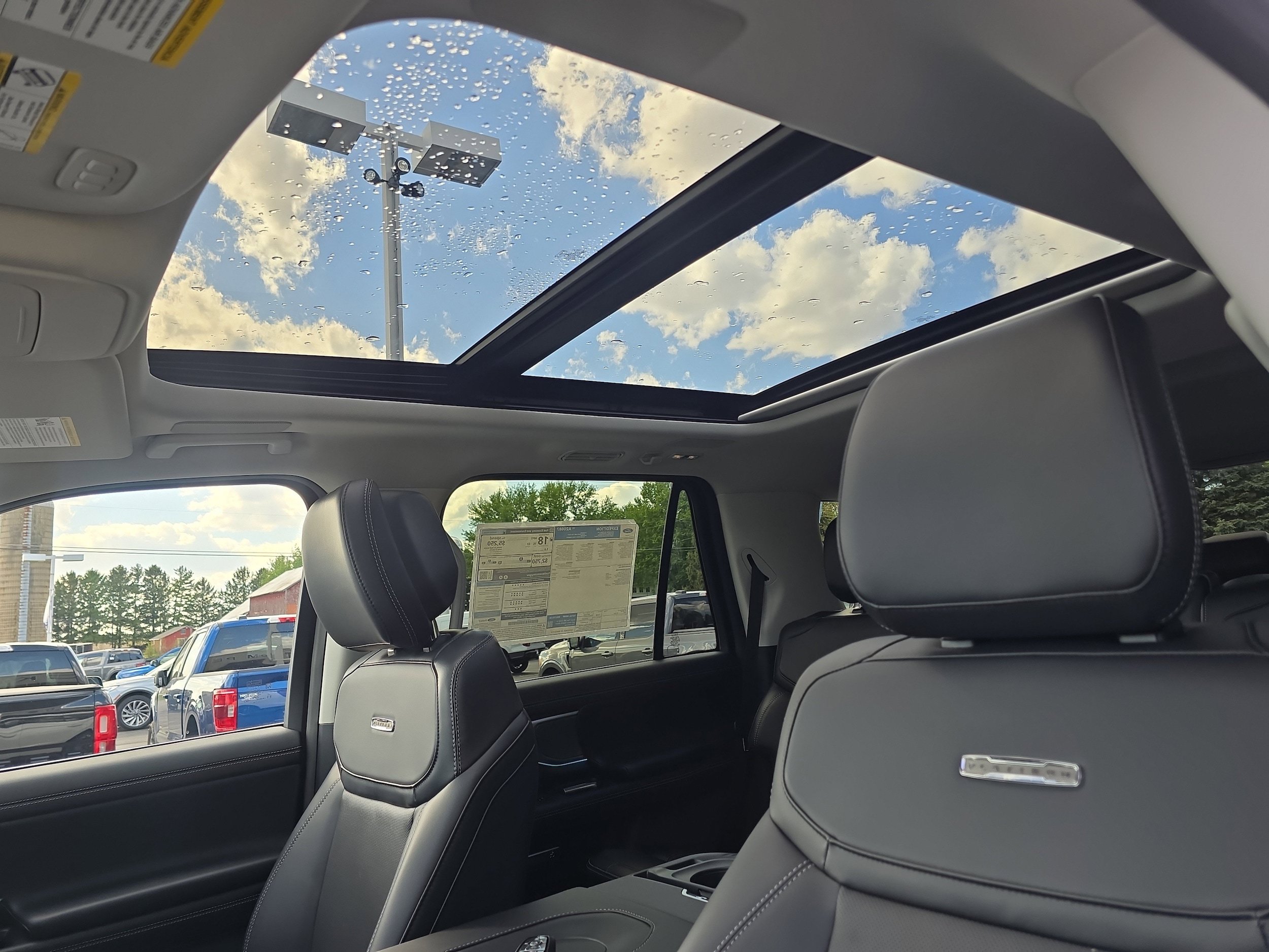 New 2026 Ford Expedition Platinum w/ Driver's Package AWD/4WD image 19