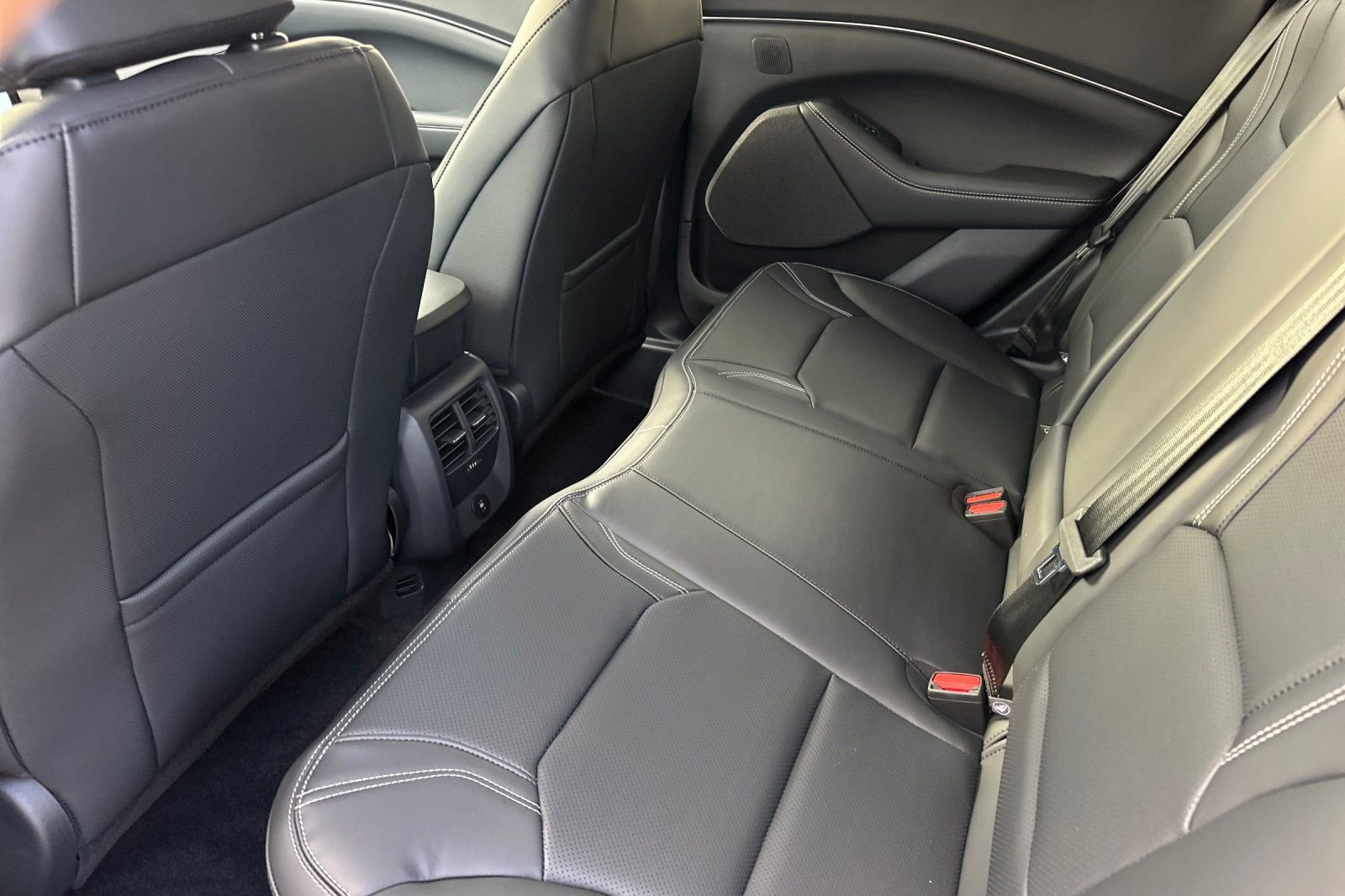 New 2025 Ford Mustang Mach-E Premium image 11