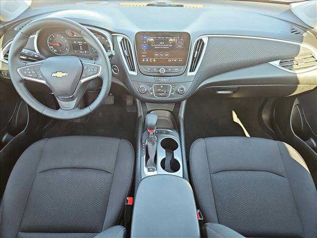Used 2024 Chevrolet Malibu RS FWD image 16