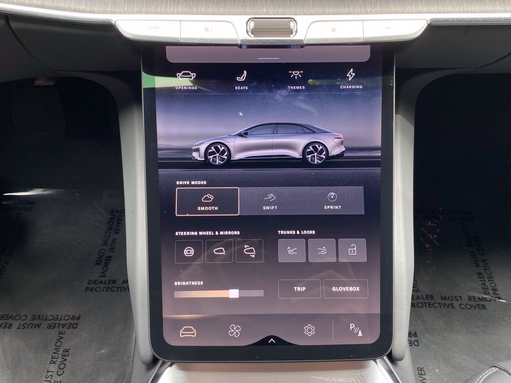 Used 2024 Lucid Air Pure RWD image 30