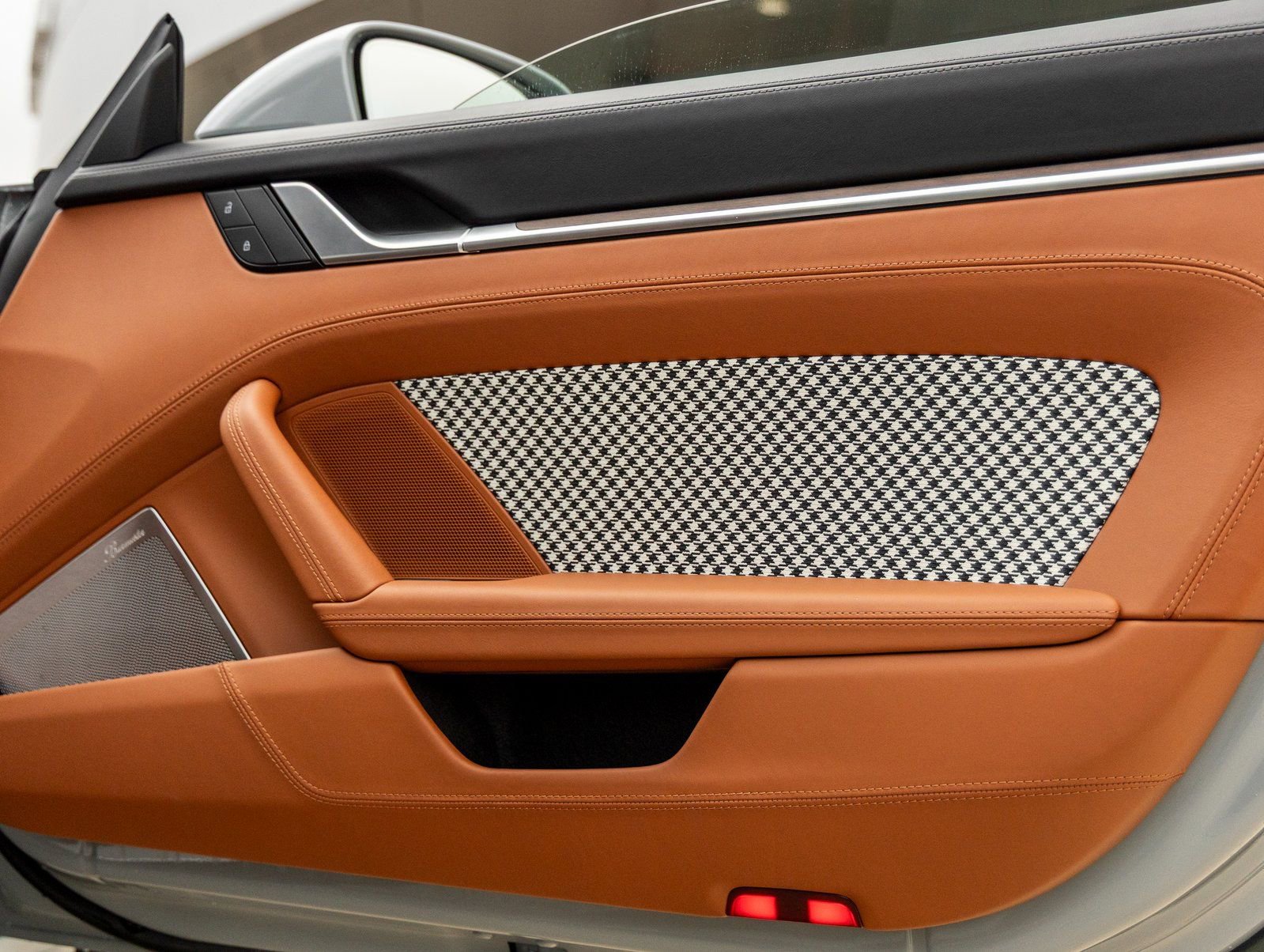 Certified 2023 Porsche 911 Sport Classic image 42