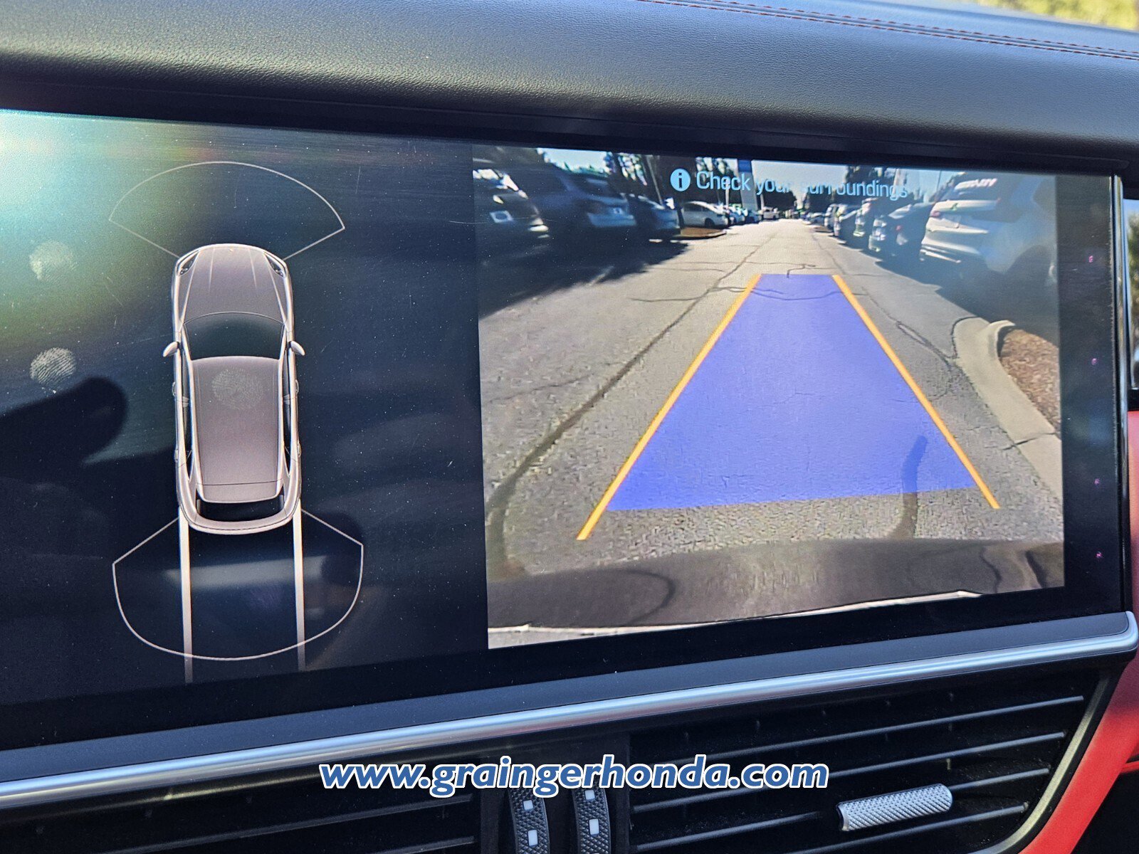 Used 2019 Porsche Cayenne S image 16