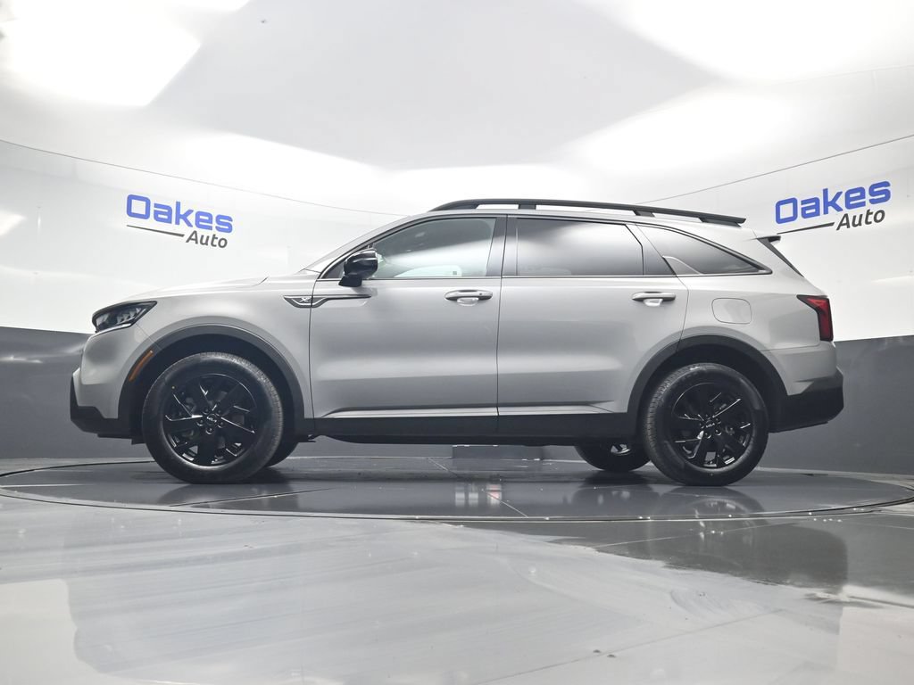 Certified 2022 Kia Sorento S AWD/4WD image 43