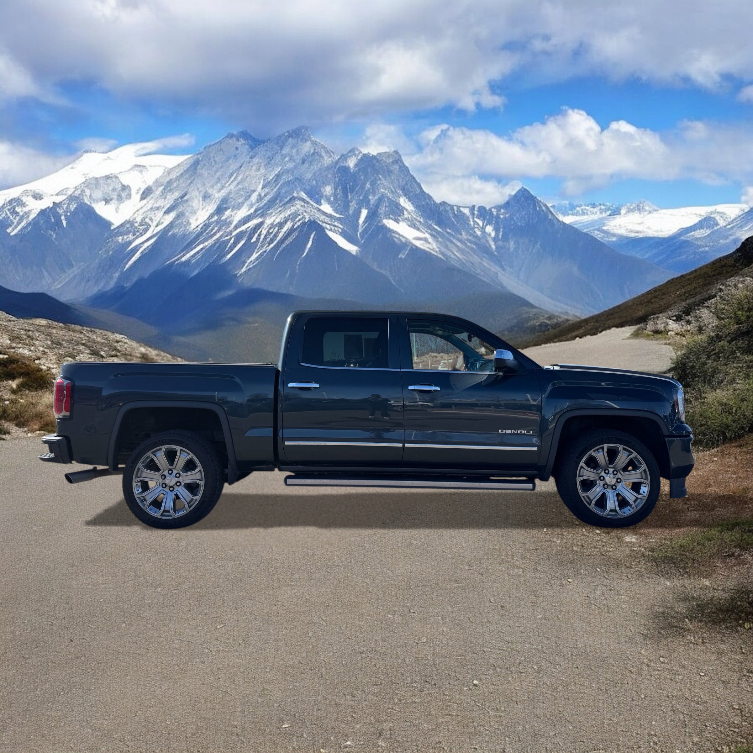 Used 2018 GMC Sierra 1500 Denali w/ Denali Ultimate Package image 6