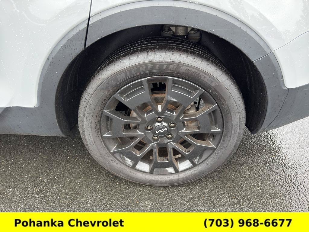 Used 2022 Kia Telluride SX w/ Nightfall Edition Package AWD/4WD image 25