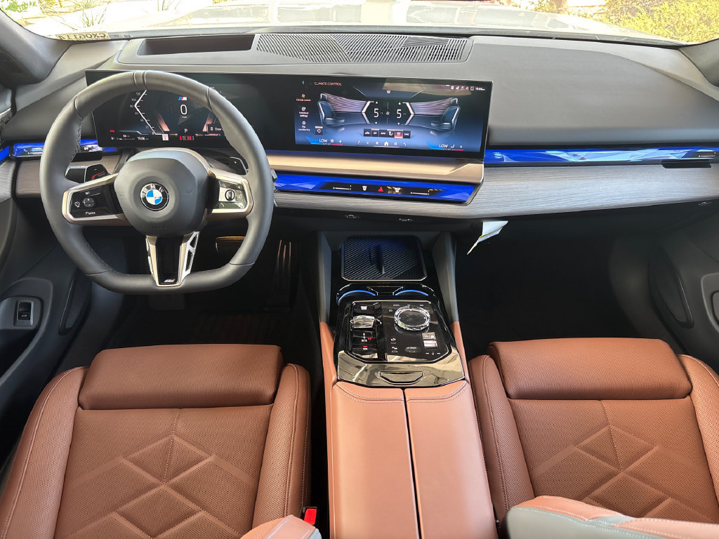 New 2026 BMW 530i w/ Executive Package RWD image 17