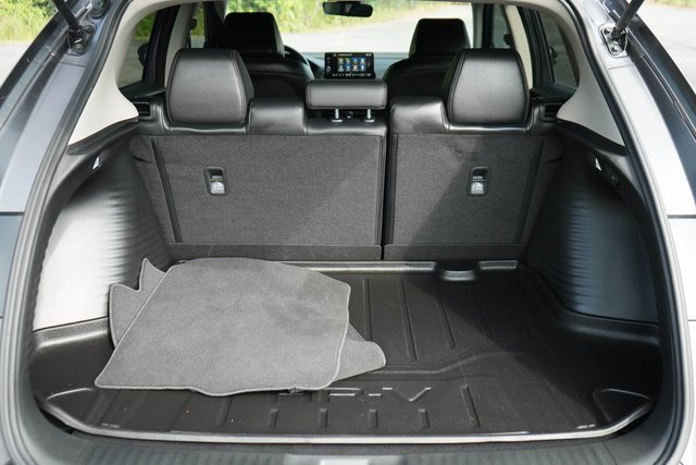 Certified 2023 Honda HR-V EX-L image 16