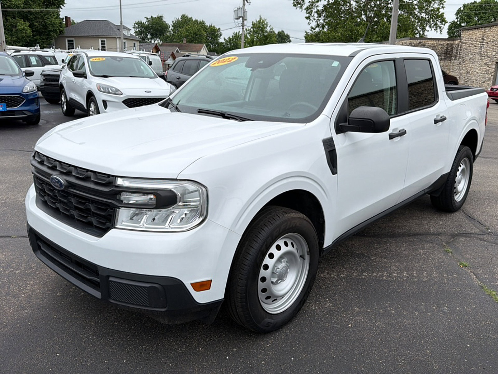 Used 2022 Ford Maverick XL FWD image 3