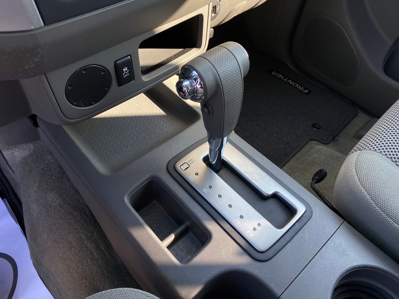 Used 2018 Nissan Frontier SV RWD image 20