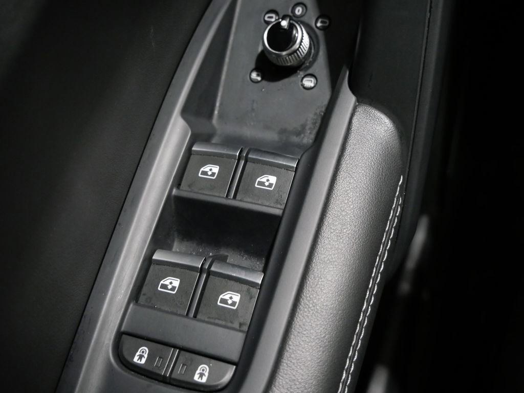 Used 2024 Audi Q5 2.0T Premium Plus image 13