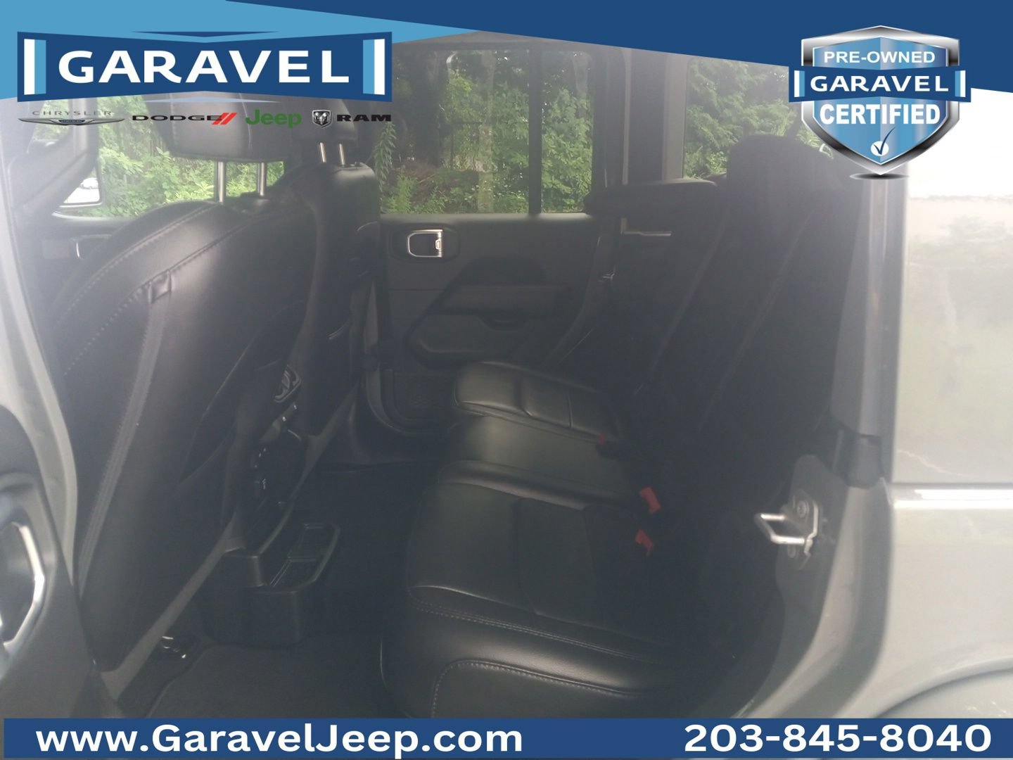 Used 2021 Jeep Wrangler Unlimited Sahara AWD/4WD image 15
