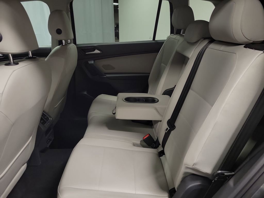 Used 2018 Volkswagen Tiguan SE image 21
