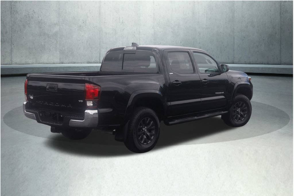 Certified 2021 Toyota Tacoma SR5 AWD/4WD image 14