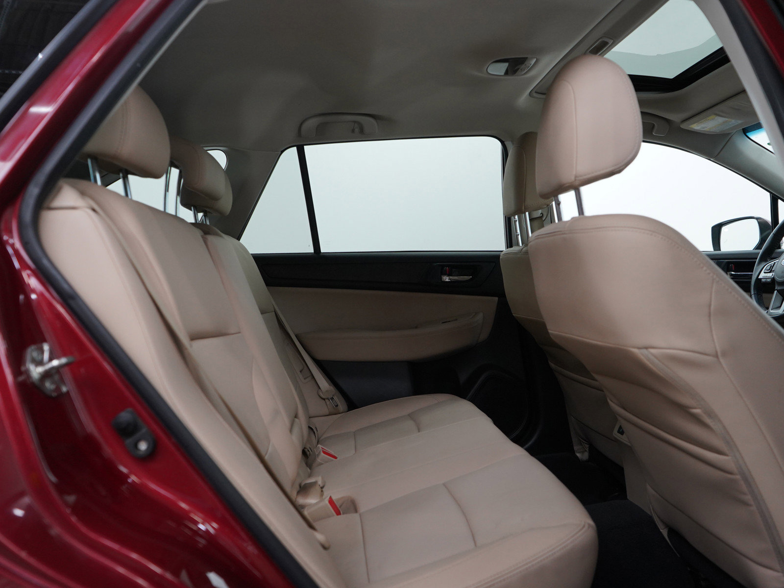 Used 2017 Subaru Outback 3.6R Limited image 12